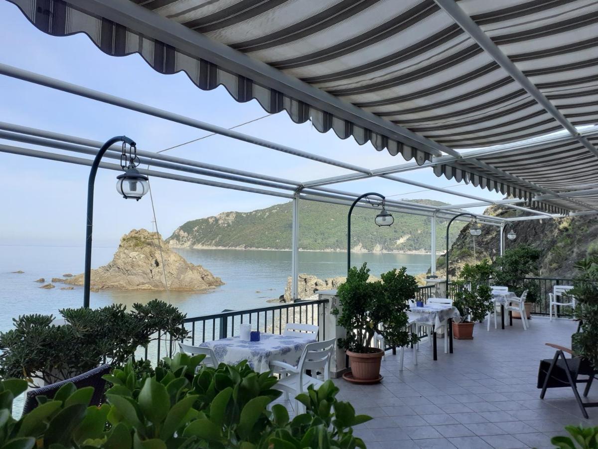 Asseu Hotel Sestri Levante Exterior photo