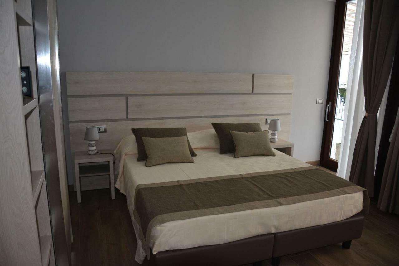 Asseu Hotel Sestri Levante Exterior photo